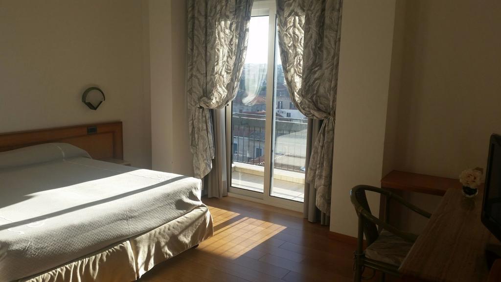 Hotel Excelsior Lanciano Esterno foto