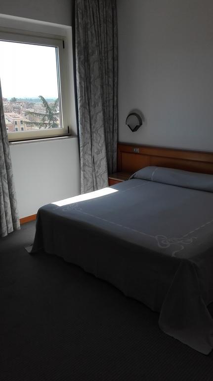 Hotel Excelsior Lanciano Esterno foto